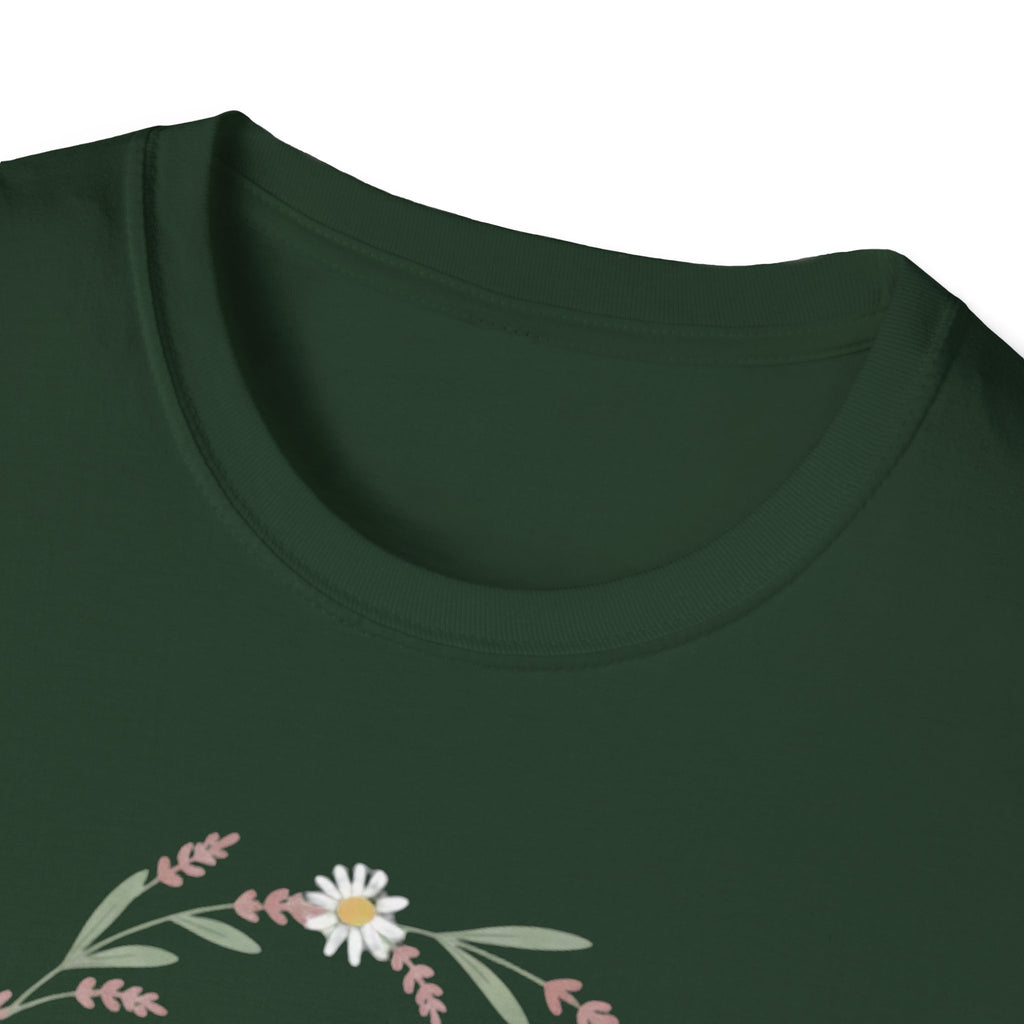Dog Mom Botanical Wreath T-Shirt